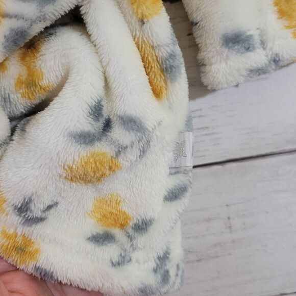 Little Joy Boutique Baby Girl Robe in Mustard Yellow Gray & White O-9 Month - Picture 3 of 8